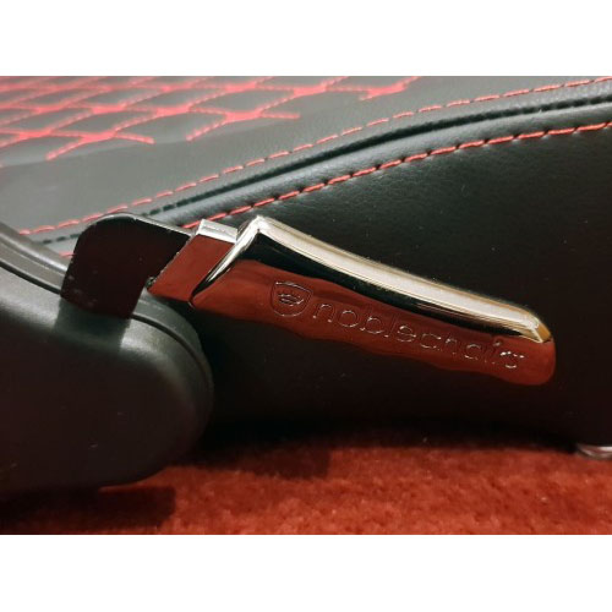 Noblechairs Hero Αληθινό Δέρμα, Μαύρη με Κόκκινες ραφές