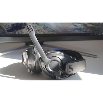 Sennheiser GSP 670 Wireless Over Ear Gaming Headset with USB connection